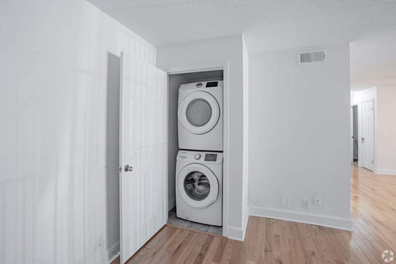 roommates in Raleigh Entire Place 1Bed.1Bath - cirtru.com