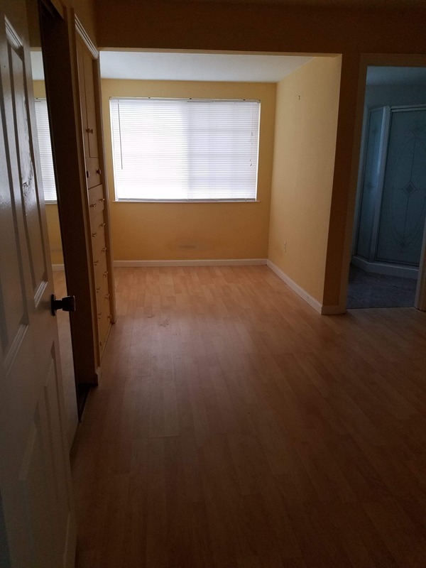 Private Room in 3Bed.2Bath