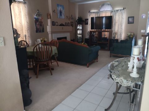 Room4Bed.3Bath