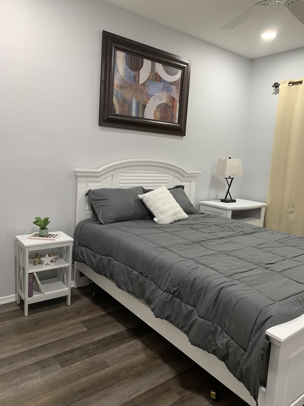 Private Room in 3Bed.2Bath