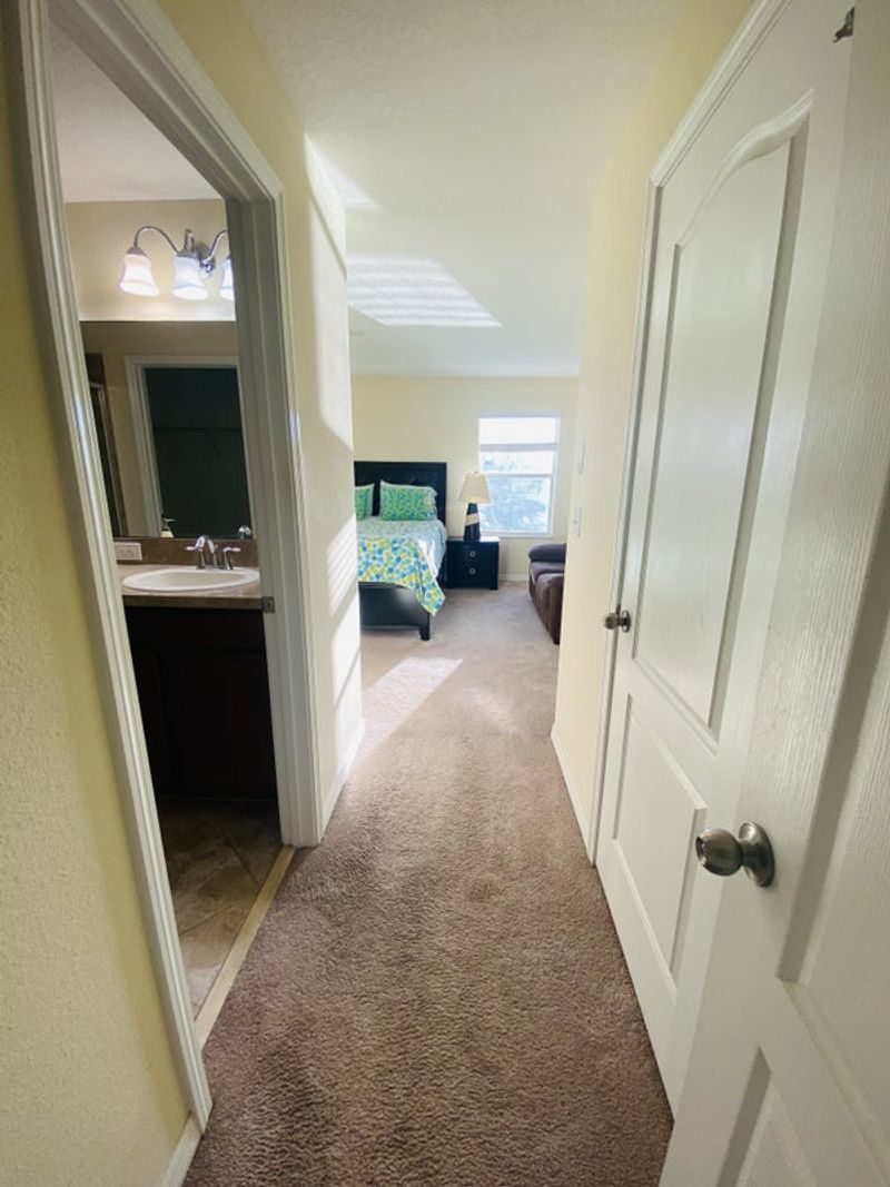 roommates in Ruskin Room3Bed.2.5Bath - cirtru.com