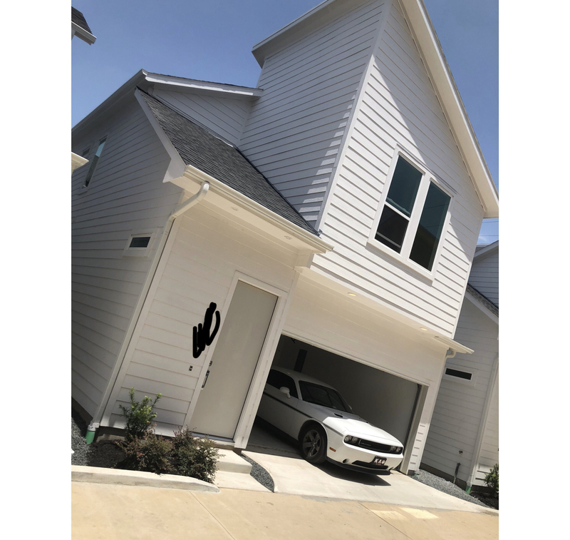 Private Room in 3Bed.3Bath