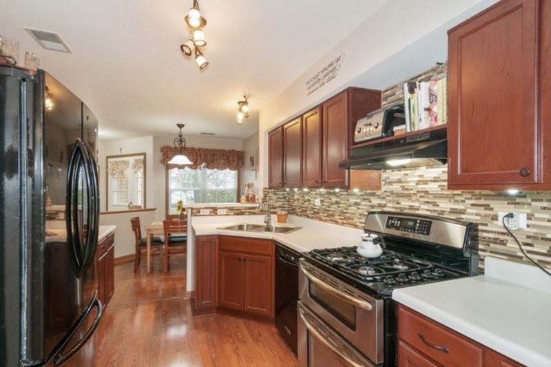 roommates in Bloomingdale Township Looking to fill 2 furnished rooms - cirtru.com