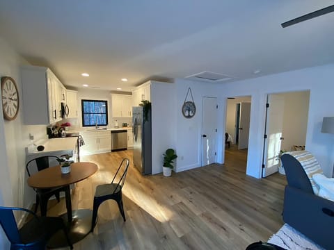 Private Room in 2Bed.2.5Bath