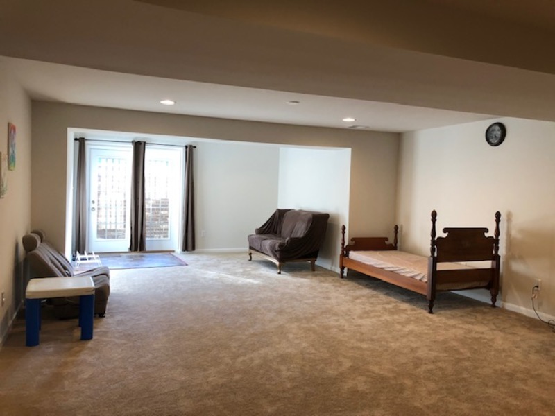 roommates in Glen Allen Private Room in 2Bed.1Bath - cirtru.com