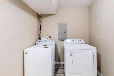 roommates in Undisclosed, Decatur, GA 30035 Cozy & spacious Decatur House with Backyard (id. 6038) - cirtru.com