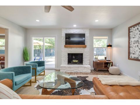 Minutes from Samsung - 4 bed 2 bath newly renovated home (id. 5627)