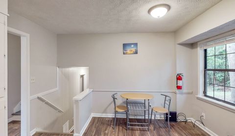roommates in Undisclosed, Stone Mountain, GA 30083 Rents Fast ‍‍  Right off Rockridge Rd - 1 Min Walk MARTA Bus  | No Move-In Fee  , Free Fast Wi-Fi $ , Monthly Cleaning , Quiet Neighborhood, + Friendly Padmates (id. 919) - cirtru.com