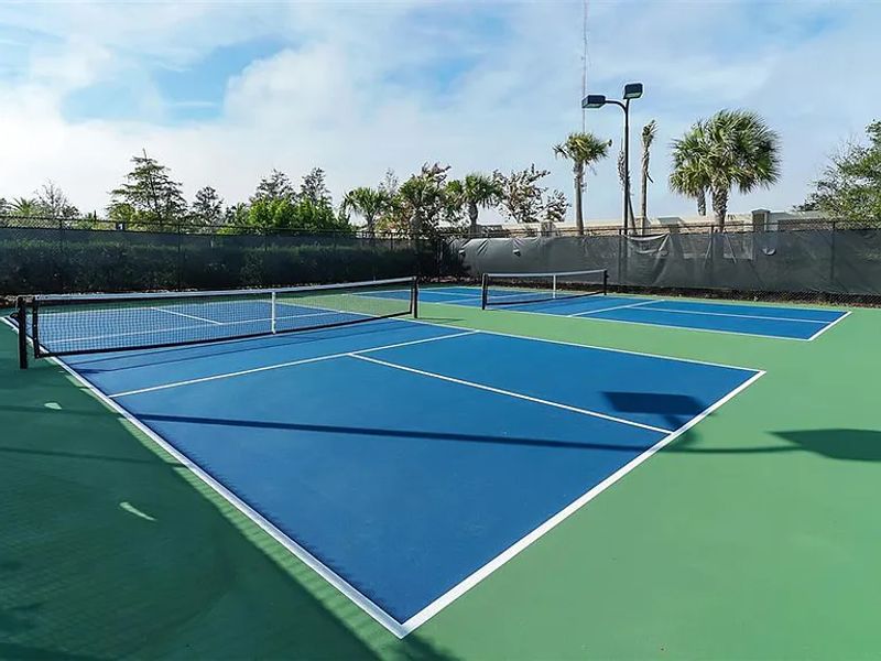 roommates in Nokomis Entire Place 4Bed.3.5Bath - cirtru.com