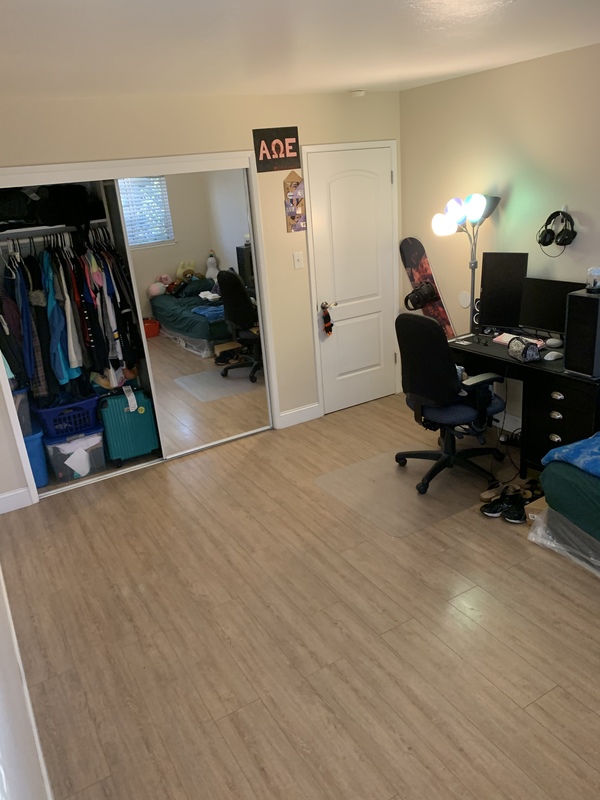 Private Room in 2Bed.1Bath