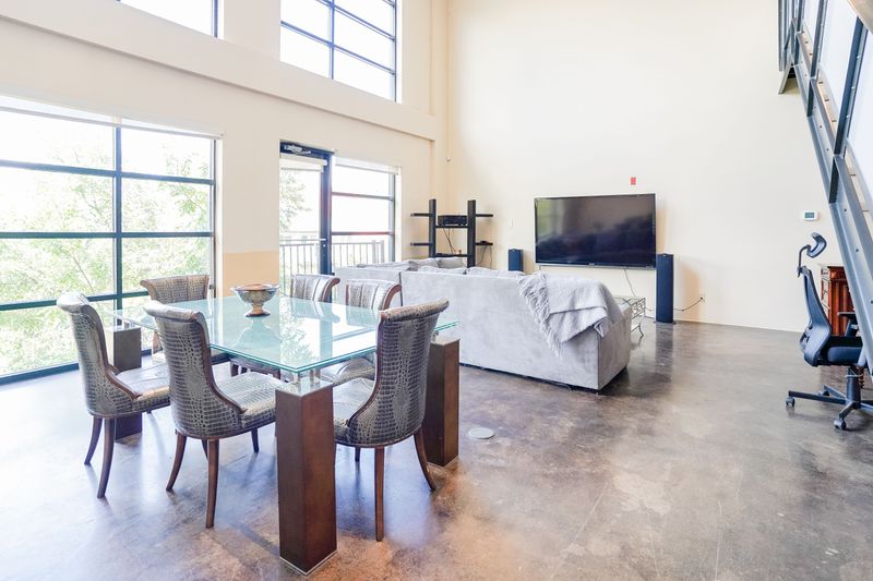 roommates in Louisville Room2Bed.2Bath - cirtru.com