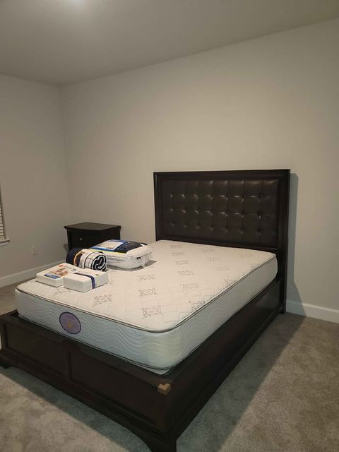 Private Room in 3Bed.2Bath