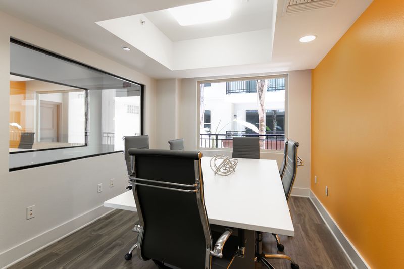 roommates in Los Angeles Shared Room in 3Bed.3Bath - cirtru.com