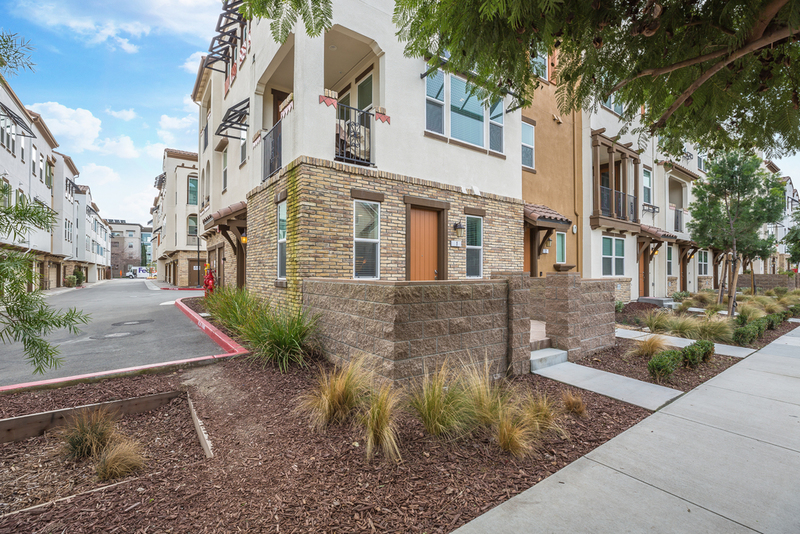 Entire Place 2Bed.3Bath