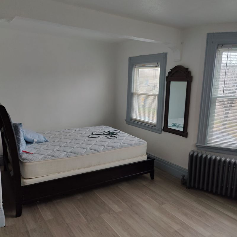 roommates in Newark Private Room in 1Bed.1Bath - cirtru.com