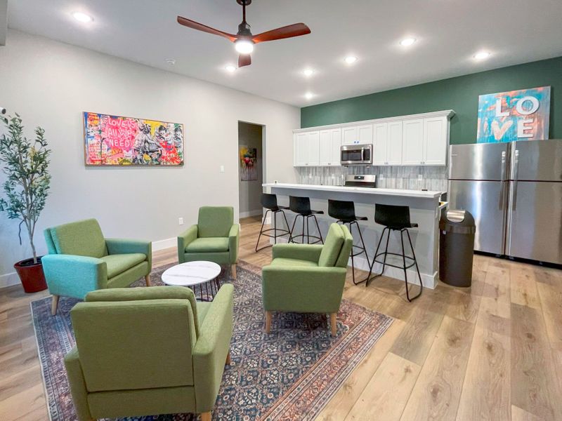 ALL PRIVATE BATHS! Gated Parking and Luxury Co-Living w/ In-Room AC, 42" TV,  & Chef's Kitchen (id. 7816)