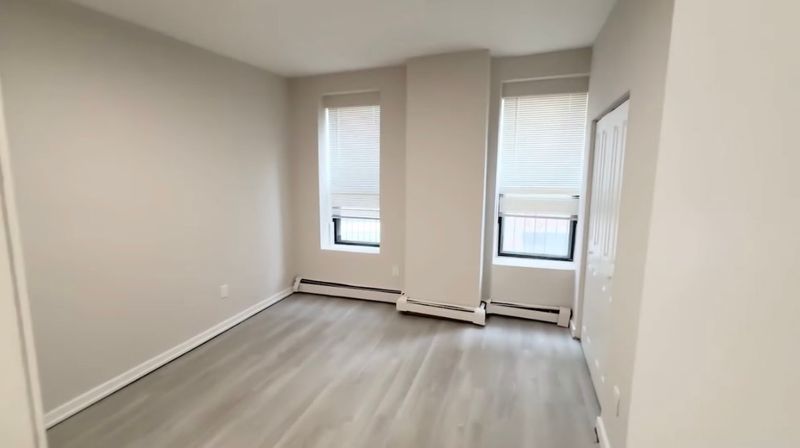 roommates in Roxbury Private Room in 2Bed.1Bath - cirtru.com
