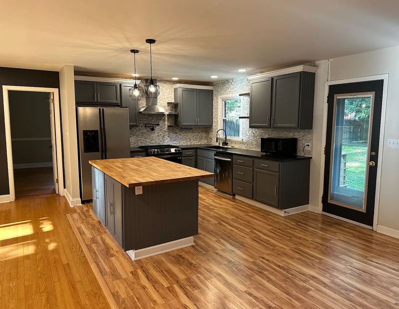 roommates in Raleigh Entire Place 4Bed.1.5Bath - cirtru.com