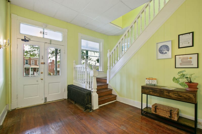 roommates in Undisclosed, Baltimore, MD 21229 Charming, Historic Irvington Home (id. 43120) - cirtru.com