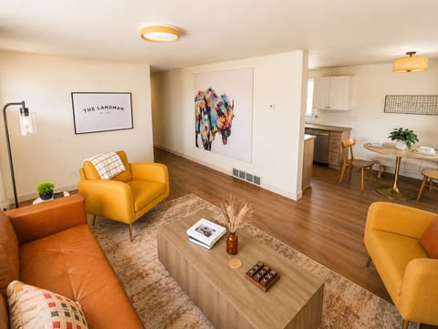 Entire Place 2Bed.1Bath
