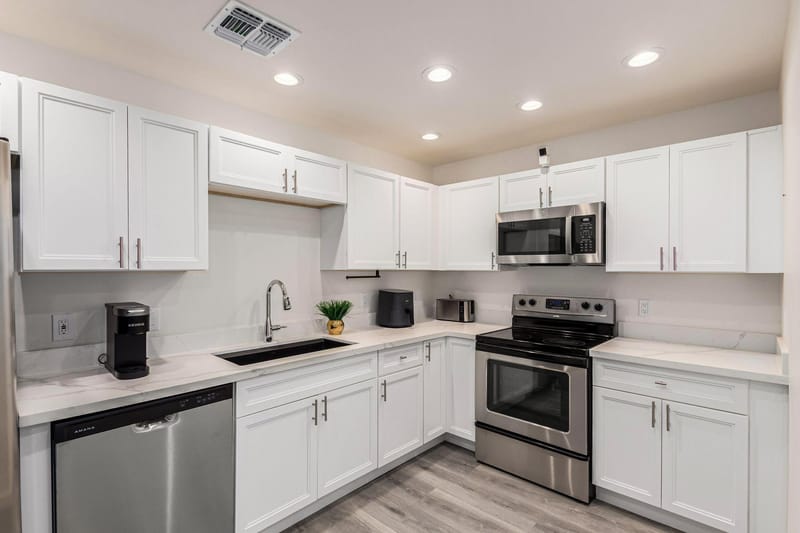 BRAND NEW ADU that HAS IT ALL! Only shared with ONE other person, fully furnished kitchen & bath! (id. 17608)