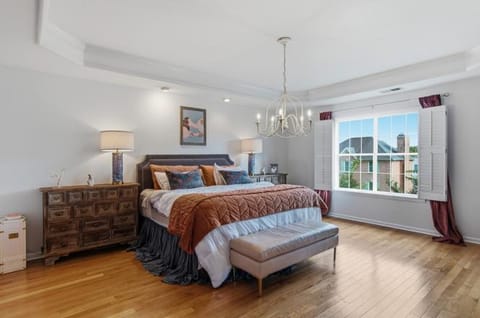 roommates in Undisclosed, Franklin, TN 37064 Primary suite in lovely Franklin home (id. 44379) - cirtru.com