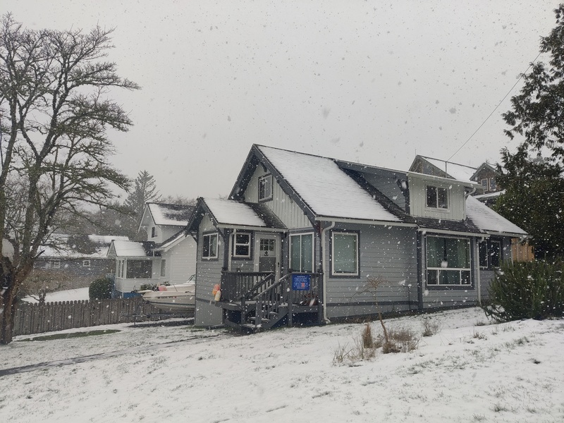 roommates in Ilwaco Private Room in 3Bed.2Bath - cirtru.com