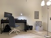 Furnished private 4th-floor room