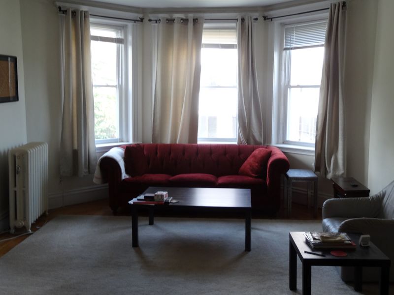 Private Room in 3Bed.1Bath