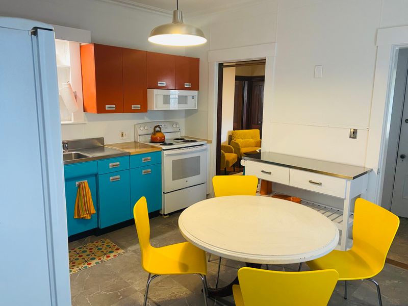 roommates in Laconia Private Room in 4Bed.1Bath - cirtru.com