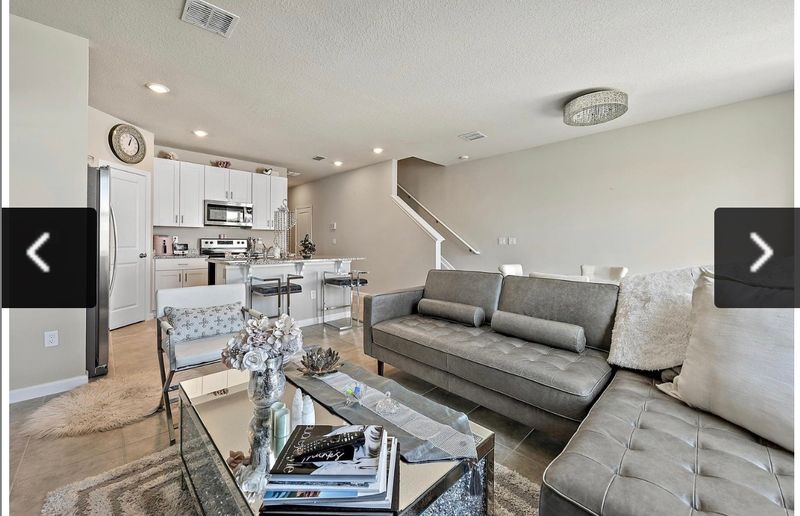 roommates in West Palm Beach Private Room in 3Bed.2.5Bath - cirtru.com