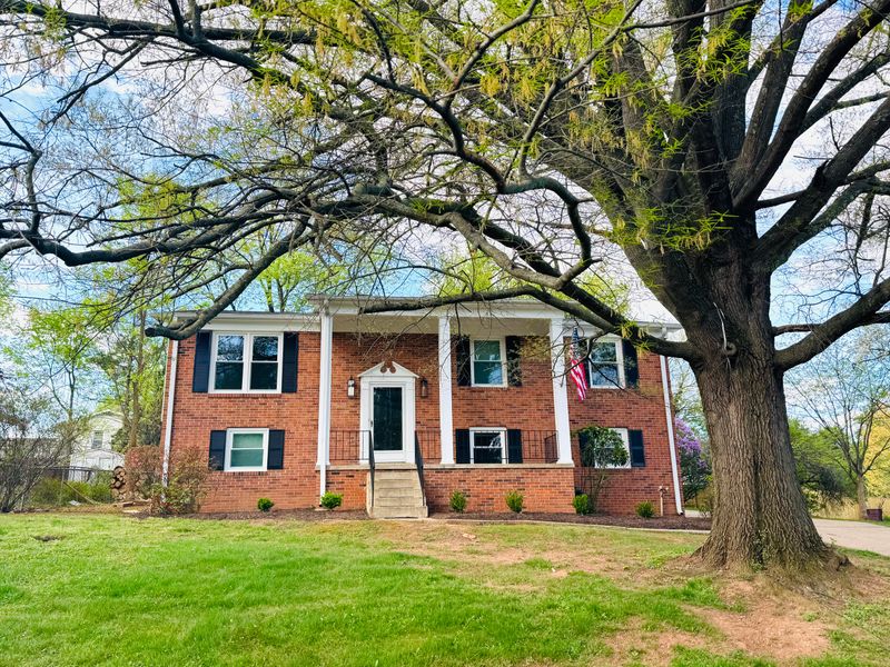 roommates in Leesburg Entire Place 4Bed.2Bath - cirtru.com