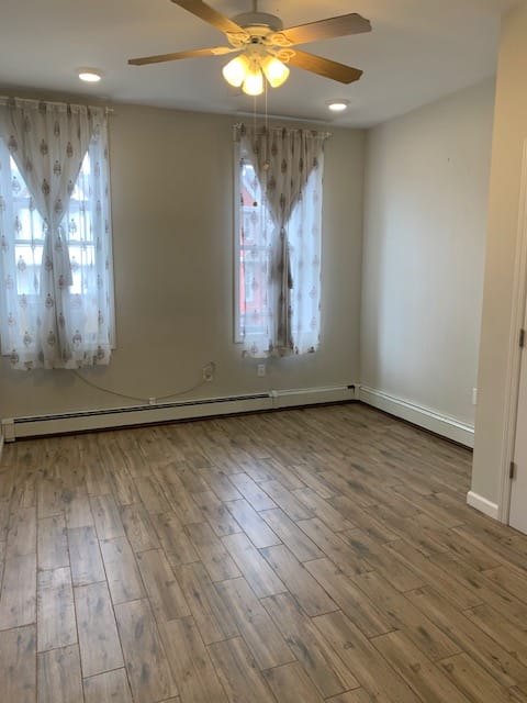 Private Room in 2Bed.1Bath