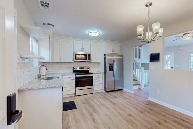roommates in Undisclosed, Norcross, GA 30093 Convenient Norcross Location! (id. 6292) - cirtru.com