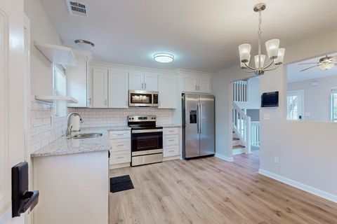 Convenient Norcross Location! (id. 6292)