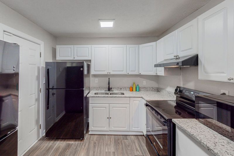 roommates in Undisclosed, Jonesboro, GA 30238 Live in Style in This Trendy Area—Your New Home Awaits! (id. 7934) - cirtru.com