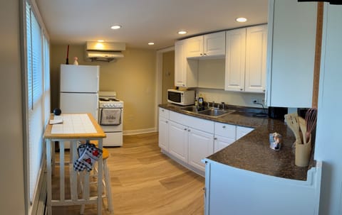 Entire Place 2Bed.1Bath
