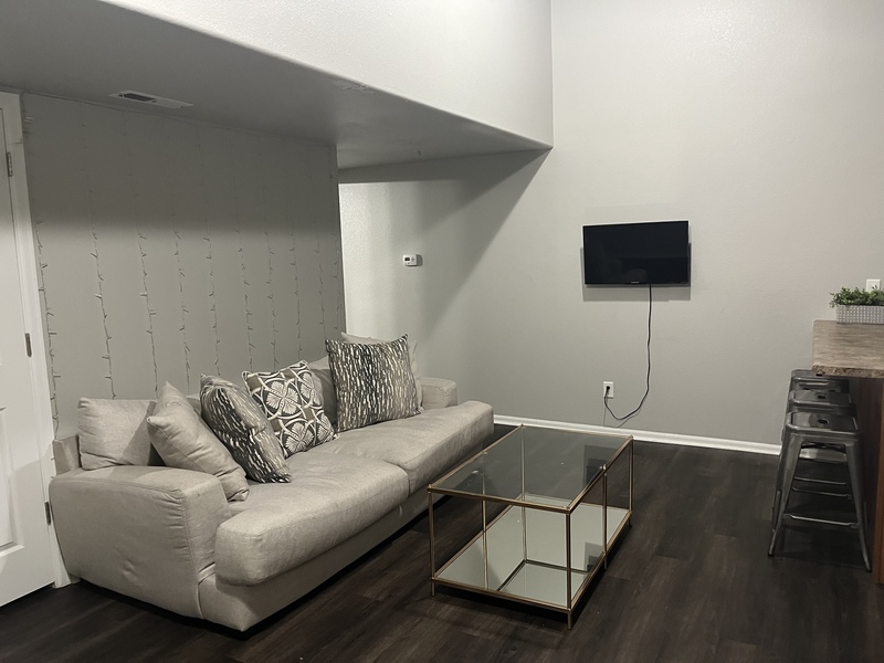 roommates in Pueblo Private Room in 4Bed.4Bath - cirtru.com