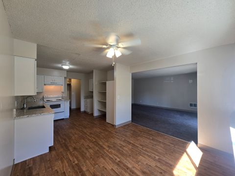 Entire Place 2Bed.1Bath