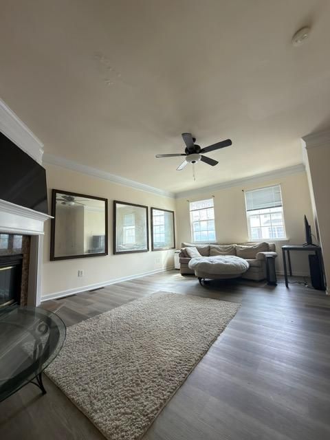 Large Bedroom with Private Bath and Private entrance - Mableton GA (id. 28137)