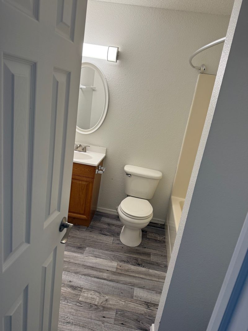 roommates in Wichita Entire Place 1Bed.1Bath - cirtru.com