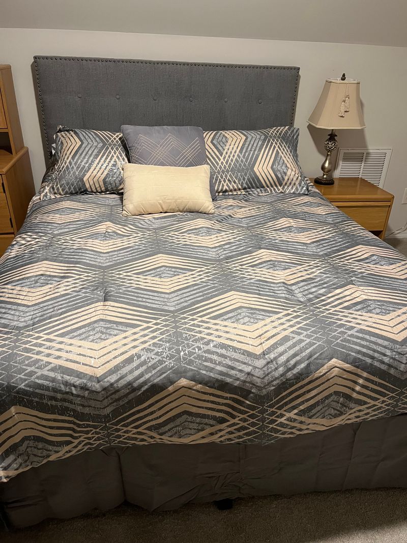 roommates in Raleigh Private Room in 1Bed.1Bath - cirtru.com