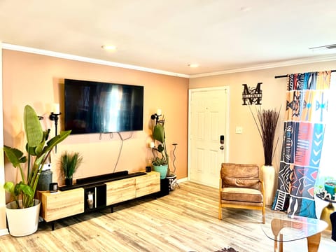roommates in Undisclosed, Atlanta, GA 30315 Rebel Valley Forest Home (id. 42310) - cirtru.com