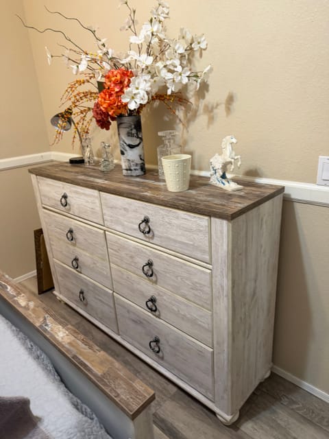 Shared Room in 5Bed.2Bath