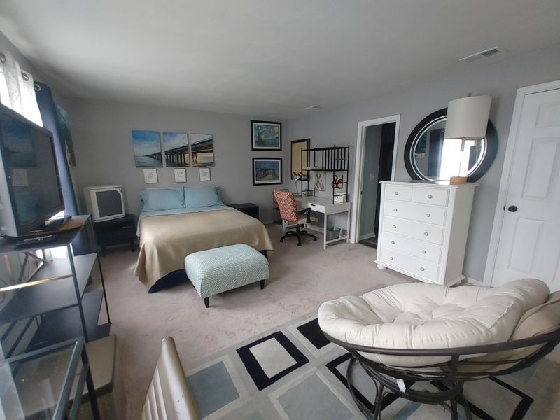 roommates in Virginia Beach Private Room in 2Bed.2Bath - cirtru.com