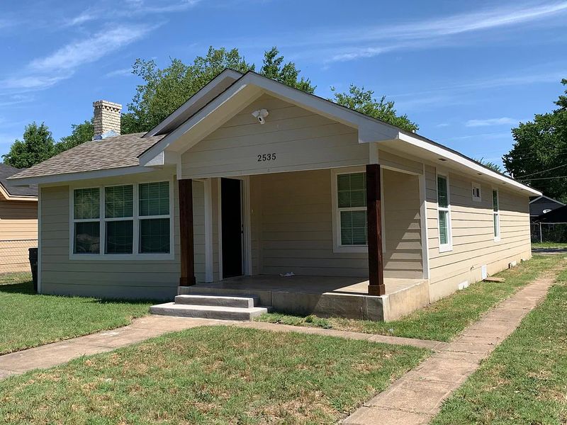 Private Room in 3Bed.2Bath