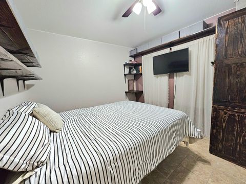 Welcoming & Cozy (id. 33141)