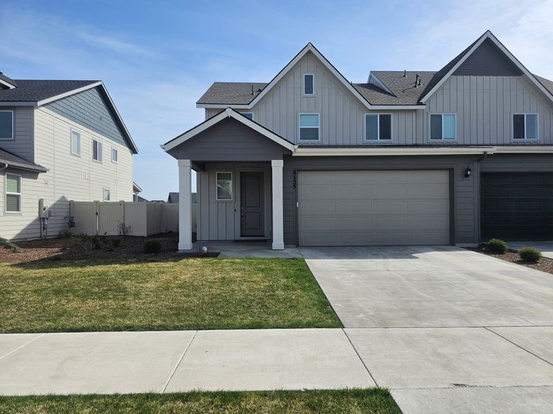 roommates in Eagle Private Room in 4Bed.4Bath - cirtru.com