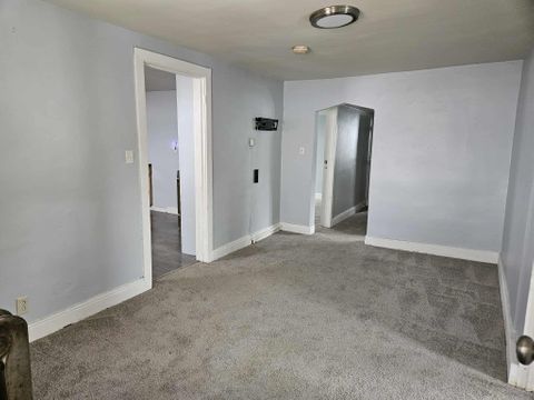 Entire Place 3Bed.1Bath