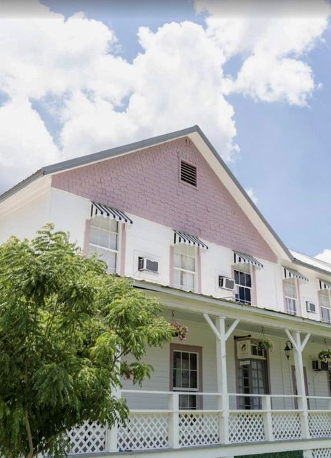 ROOM LISTED BY SUPER HOST!!!! Located in the historic Arabella Inn (Room 6). (id. 7031)